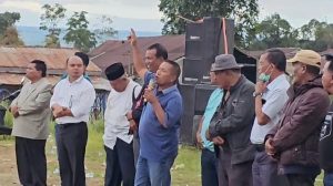 Eko Sihombing : Parmonang Monang Do au, Tu son Pe Au Na Monang Do Danjor Bintang