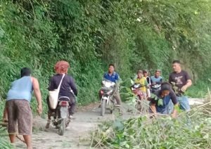 Kades Lau Renun Mobilisasi Warga Gotong Royong