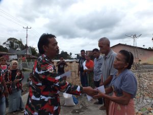 Macab LMP Dairi Beri Bantuan Korban Kebakaran Sungai Raya