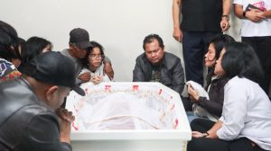 Bupati / Wabup Dairi Sampaikan Rasa Duka Mendalam Kepada  Sekda