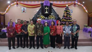 Bupati Dairi Berbagi Tali Kasih Dan Ibadah Natal Di Kecamatan Sumbul