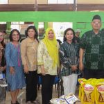 Bupati Dairi Serahkan 45 Paket Bantuan KUBE