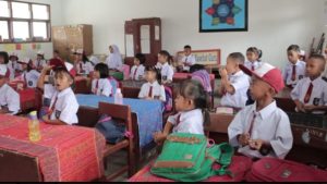 Sejumlah Item Penggunaan  BOS SD 85 Sidikalang  Fiktif ?