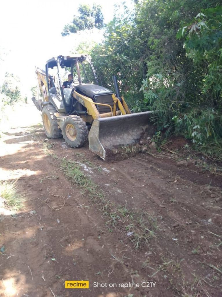 Camat Sumbul Pimpin Gotong Royong Perbaiki Infrastruktur di Pegagan Julu V