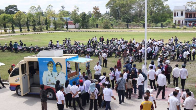 Pemkab Dairi Adakan Apel Kendaraan Dinas